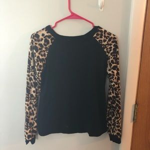 Cheetah long sleeve